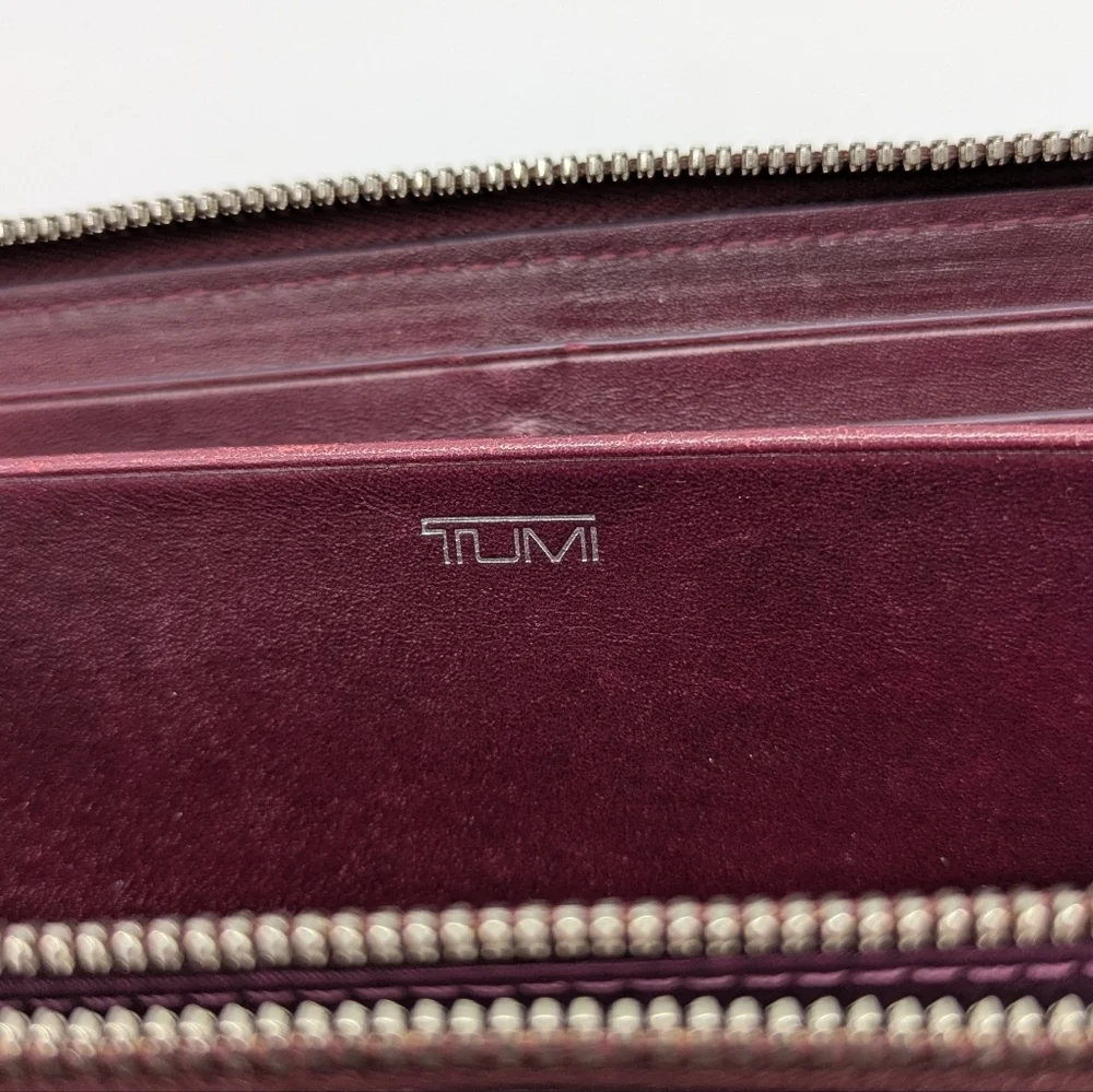 Tumi Plum Purple Leather Wallet